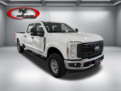New 2026 Ford F250 4x4 Crew Cab Super Duty image 3