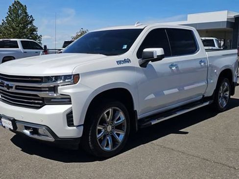 Used 2020 Chevrolet Silverado 1500 High Country AWD/4WD image 4