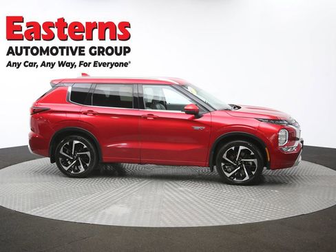 Used 2024 Mitsubishi Outlander SEL image 50