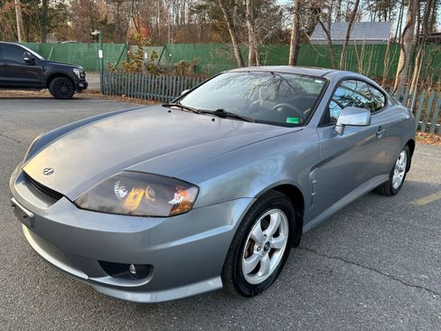 Used 2006 Hyundai Tiburon GS image 1