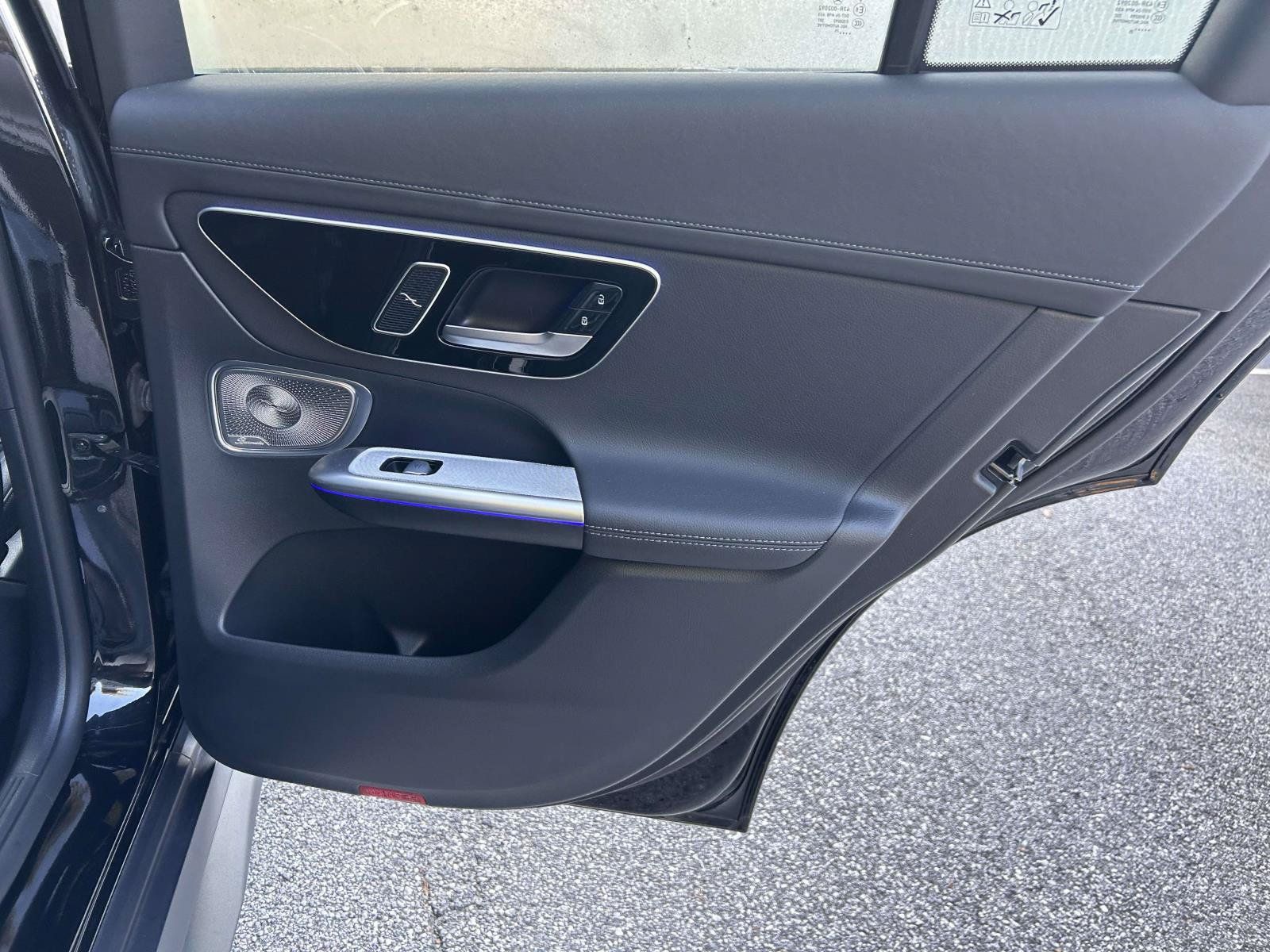 Certified 2025 Mercedes-Benz GLC 300 image 42