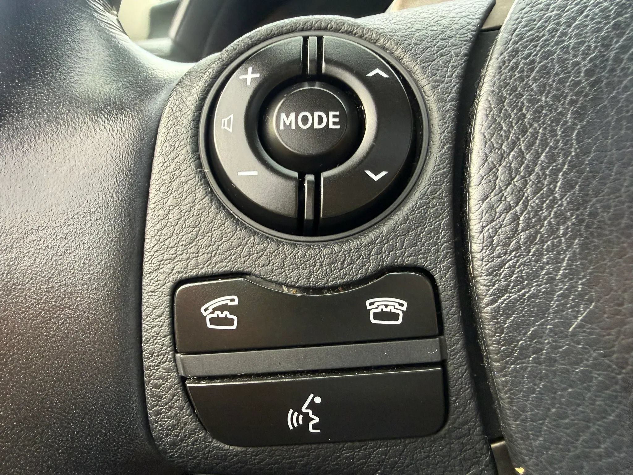 Used 2015 Lexus IS 250 RWD image 37