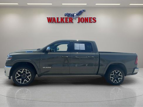 Used 2026 RAM 1500 Laramie AWD/4WD image 4
