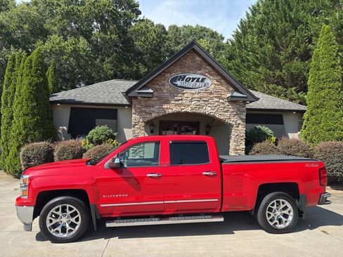 Used 2014 Chevrolet Silverado 1500 LTZ Z71 AWD/4WD image 1