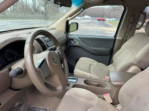 Used 2006 Nissan Frontier SE w/ (P01) Power Pkg image 24