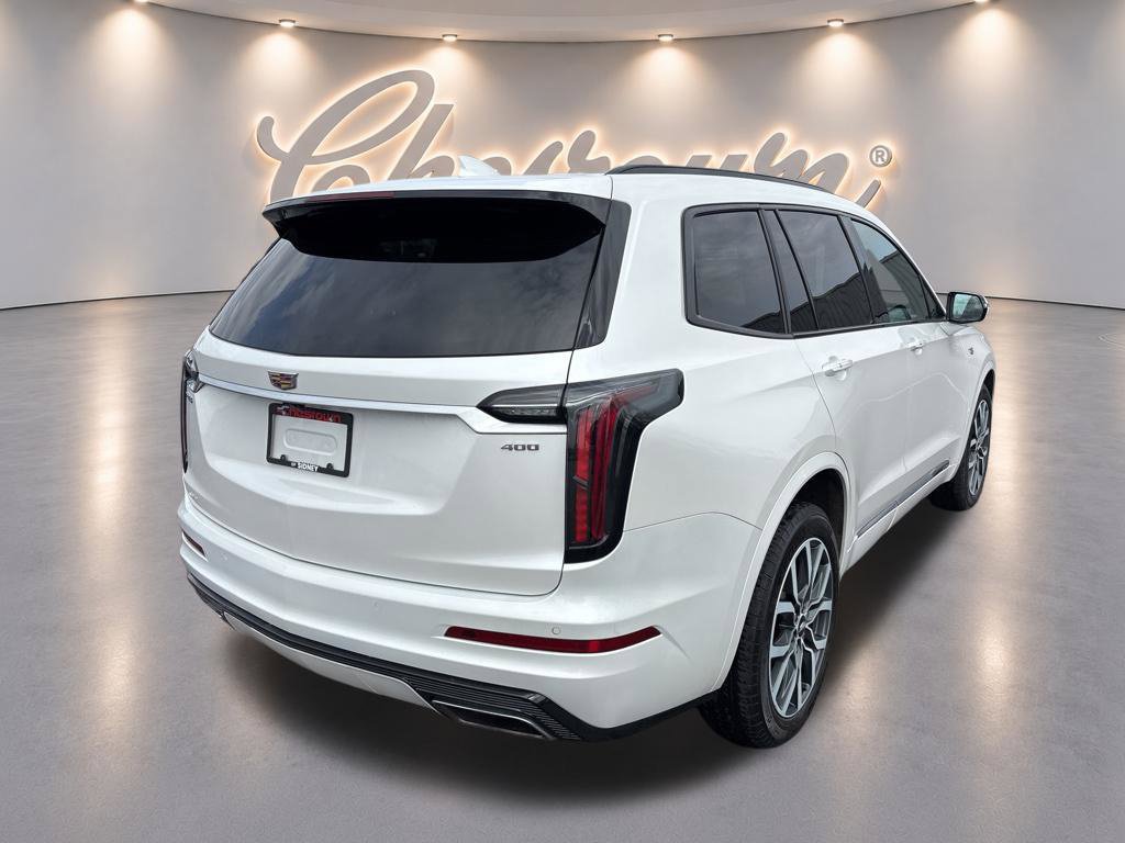 Used 2024 Cadillac XT6 Sport w/ LPO, Floor Liner Package AWD/4WD image 5
