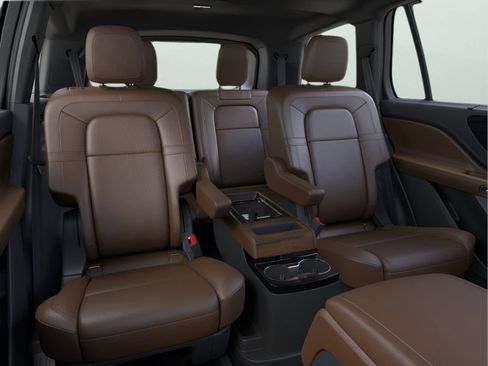 New 2026 Lincoln Aviator Reserve AWD/4WD image 11