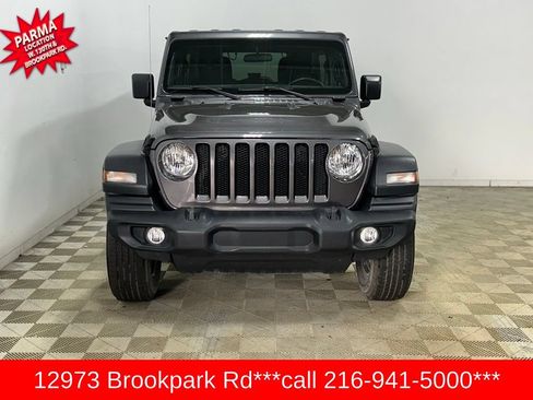 Used 2023 Jeep Wrangler Unlimited Sport AWD/4WD image 2