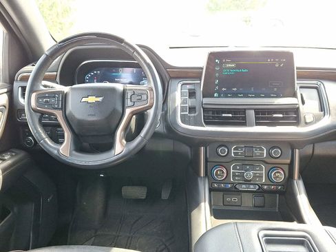 Used 2024 Chevrolet Suburban High Country w/ Advanced Technology Package AWD/4WD image 13