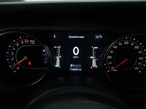 Used 2021 Jeep Wrangler Unlimited Sport image 23