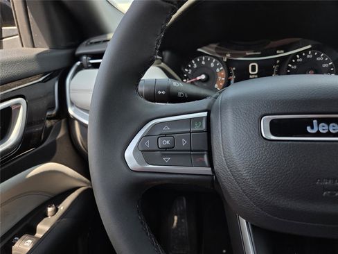 New 2026 Jeep Compass Limited image 26