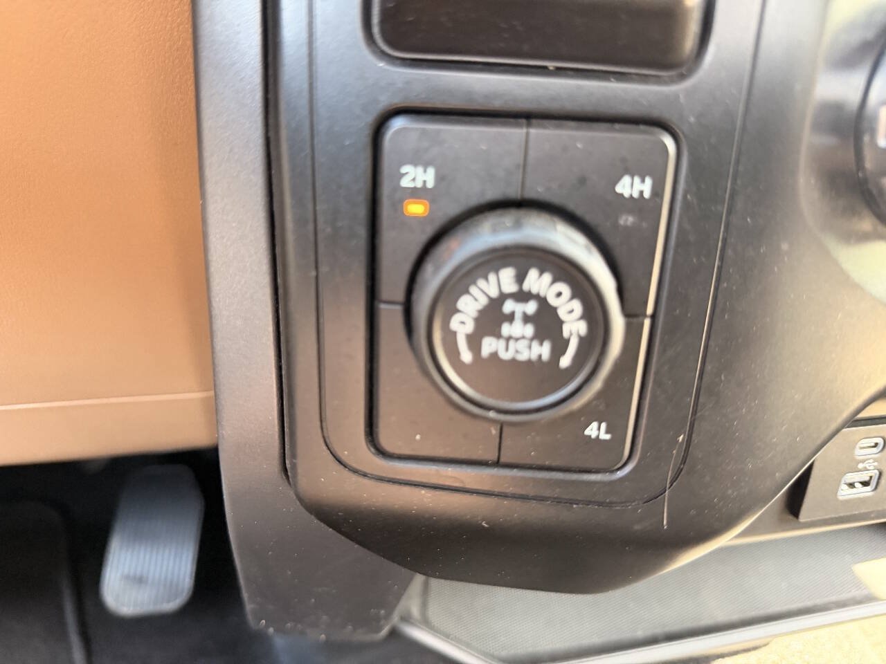 Used 2022 Ford F150 XLT w/ Equipment Group 301A Mid AWD/4WD image 18