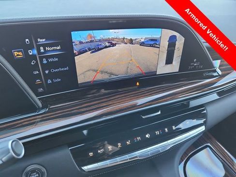 Used 2023 Cadillac Escalade ESV Premium Luxury w/ Performance Package AWD/4WD image 20