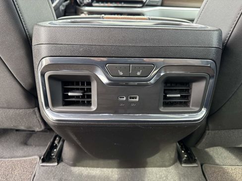 Used 2024 Chevrolet Silverado 2500 High Country image 31