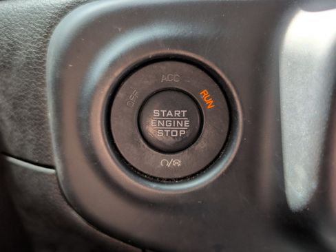Used 2020 Jeep Wrangler Unlimited Sport S AWD/4WD image 28