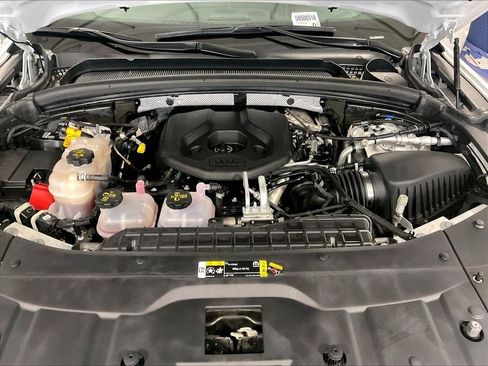 Used 2022 Jeep Grand Cherokee Trailhawk AWD/4WD image 28