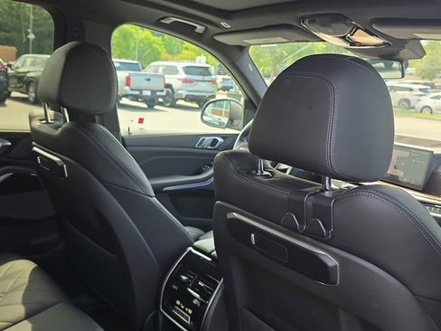 Used 2024 BMW X5 sDrive40i w/ Premium Package RWD image 23