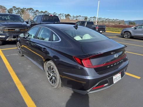 Used 2022 Hyundai Sonata Blue image 3