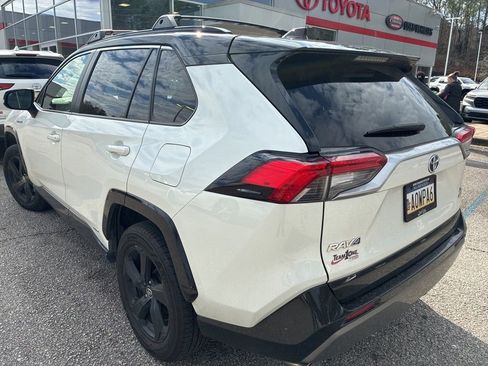 Used 2021 Toyota RAV4 XSE w/ XSE Grade Weather Package image 4