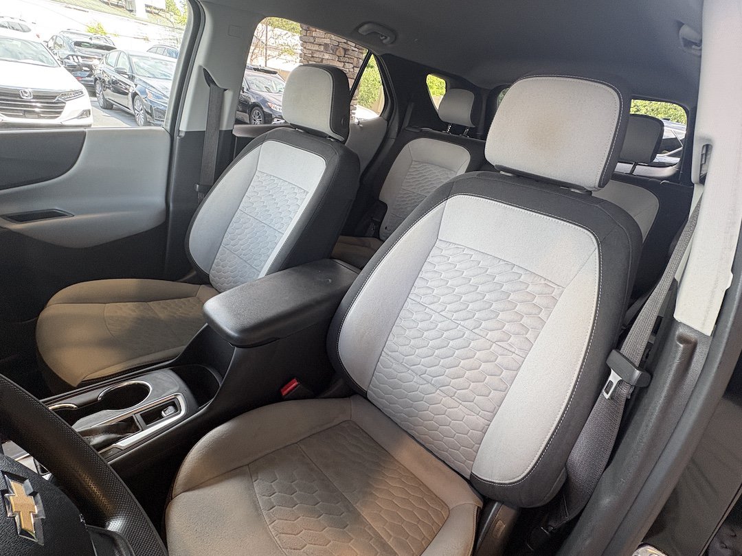 Used 2021 Chevrolet Equinox LS w/ LS Convenience Package FWD image 22
