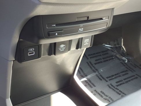 Used 2022 Honda Odyssey Touring image 22