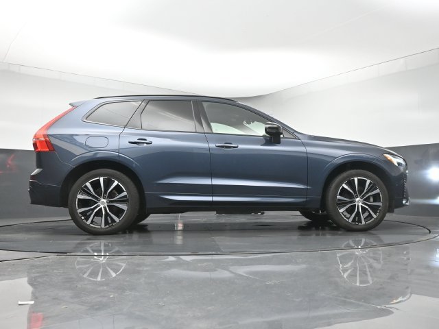 Used 2024 Volvo XC60 B5 Ultimate w/ Climate Package AWD/4WD image 17