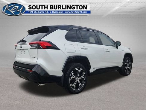 Used 2024 Toyota RAV4 XSE w/ Weather Package AWD/4WD image 4