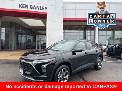 Used 2025 Chevrolet Trax LT