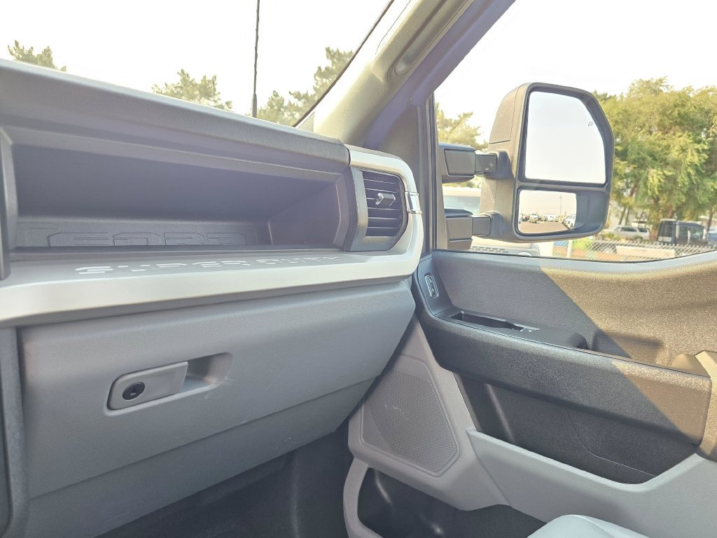 Used 2023 Ford F250 XL AWD/4WD image 27