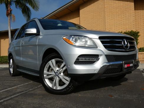 Used 2015 Mercedes-Benz ML 350 4MATIC image 6