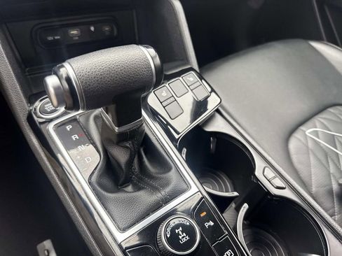 Used 2024 Kia Sportage X-Line w/ X-Line Premium Package image 27