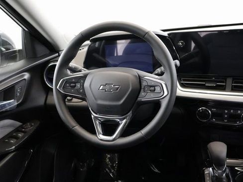 New 2026 Chevrolet Trax LT FWD image 13