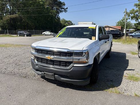 Used 2017 Chevrolet Silverado 1500 W/T w/ WT Convenience Package RWD image 3