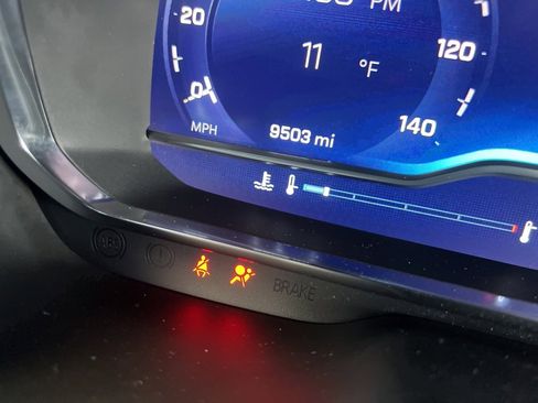 Used 2023 Chevrolet Tahoe Premier image 9