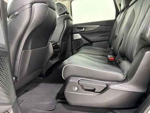 Certified 2026 Acura MDX SH-AWD w/ Advance Package image 17