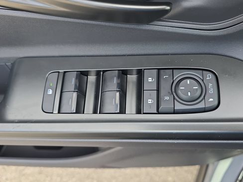 New 2026 Toyota C-HR AWD/4WD image 24