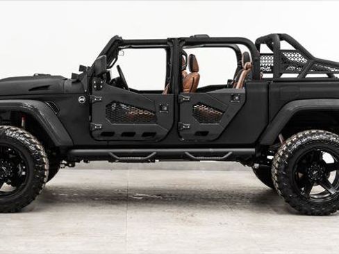 Used 2025 Jeep Gladiator Sport image 44