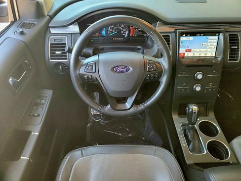 Certified 2019 Ford Flex SEL w/ Equipment Group 202A AWD/4WD image 11