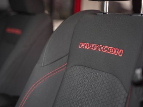 Used 2020 Jeep Wrangler Unlimited Rubicon w/ LED Lighting Group image 37