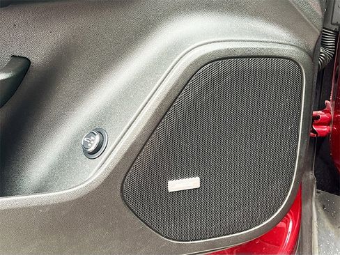 Used 2024 Chevrolet Blazer RS image 19