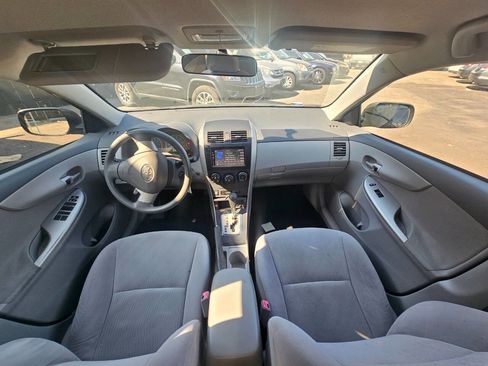 Used 2010 Toyota Corolla LE image 9