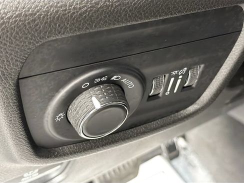 Used 2021 Jeep Grand Cherokee L Laredo AWD/4WD image 10