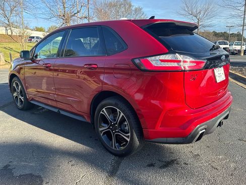 Used 2022 Ford Edge ST image 7
