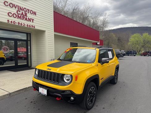 Used 2016 Jeep Renegade Trailhawk image 1