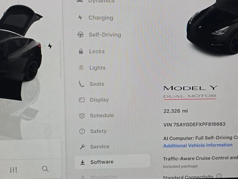 Used 2023 Tesla Model Y Performance AWD/4WD image 8
