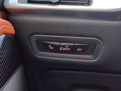 Used 2025 BMW X7 M60i image 41