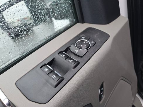 Used 2022 Ford F350 XLT w/ XLT Value Package image 18