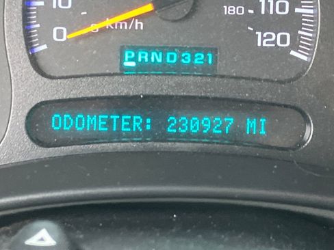 Used 2005 Chevrolet Silverado 3500 LT w/ Heavy-Duty Power Package image 22