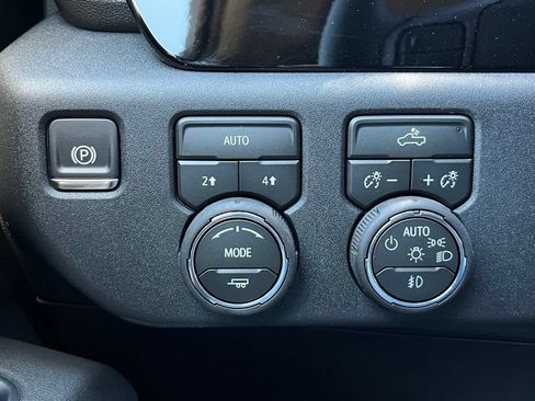 New 2026 Chevrolet Silverado 1500 RST w/ RST Select Package AWD/4WD image 23