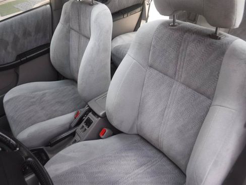 Used 2002 Subaru Forester S AWD/4WD image 10